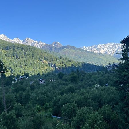 Hotel Mountain Majesty! Top-Rated Luxury Stay Amid Snowcapped Mountains With Balcony And Riverside Calm Manāli Dış mekan fotoğraf